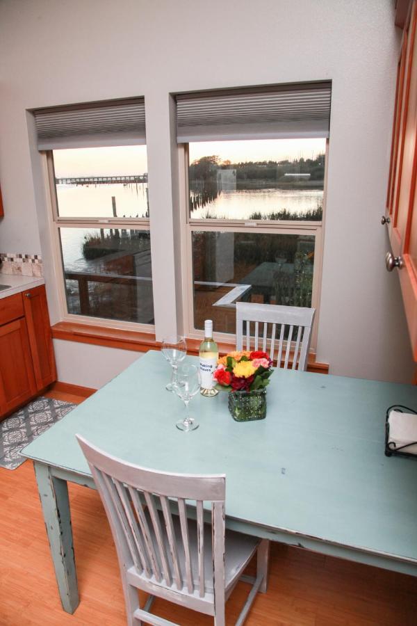 Parker Landing Hotel Astoria Eksteriør billede